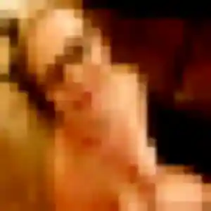 Nassira, 22 ans, cherche un plan cul à Busy