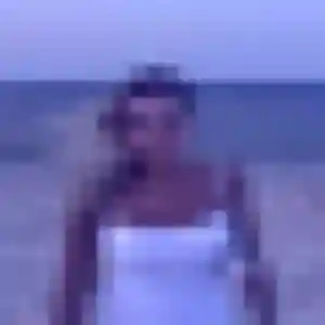 Yasmine (27 ans) à Cagny propose une rencontre rapidement