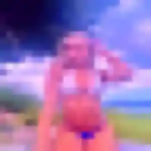 Sexy Bola, 35 ans à Calonne-sur-la-Lys - découvrir son profil