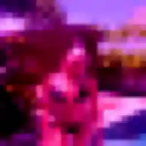 Nadia, femme de 23 ans propose plan cul à Carcans