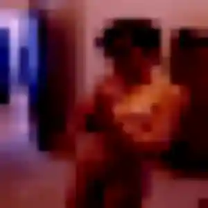 Photo privée de Valentine, 31 ans à Carlus - rencontre sans lendemain