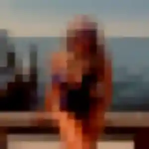 Charmante Claudine, 22 ans à Castelnau-Rivière-Basse - la contacter