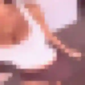 Zuri, femme de 34 ans propose plan cul à Cézy
