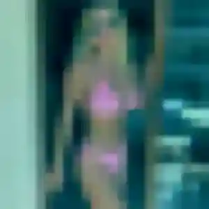 Jeanine, femme de 22 ans propose plan cul à Champigny-en-Beauce