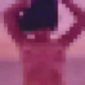 Contacte Naïma, 25 ans à Champsecret en t'inscrivant