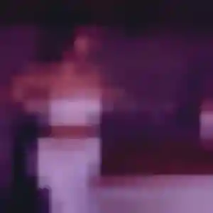 Stella, femme de 38 ans propose plan cul à Chandon