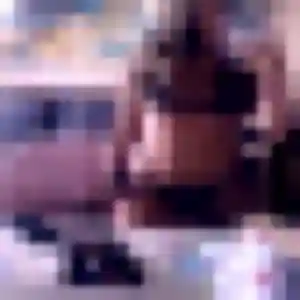 Émeline, 29 ans, dispo pour plan cul à Chaptelat