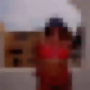 Ngozi, 30 ans, cherche un plan cul à Charquemont