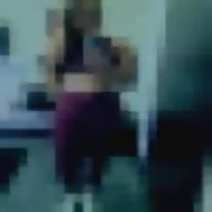 Photo privée de Amenan, 29 ans à Chartainvilliers - rencontre sans lendemain