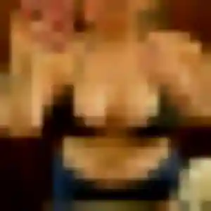 Bukola, fille de 44 ans cherche plan cul à Château-Gontier-sur-Mayenne