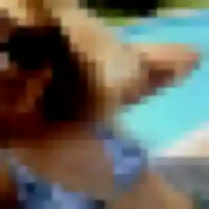 Photo de Abena à Châteaufort (22 ans) - plan cul discret