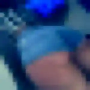 plan cul à Châtillon-sur-Chalaronne : photo de Abigail, 23 ans - accès libre