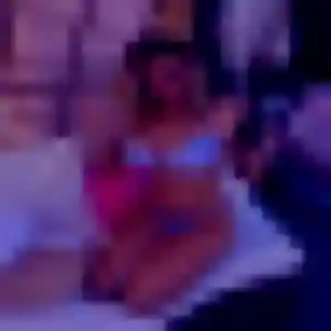 Fanta, 24 ans, connectée à Chaumousey pour un plan cul