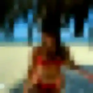 Charmante Aliyah, 22 ans à Chavagnes-les-Redoux - la contacter