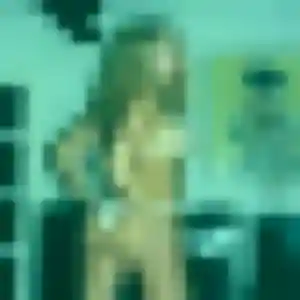 Sylvie, 25 ans, en ligne à Chênex pour une rencontre coquine