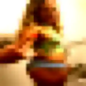 Mabinty, 26 ans, connectée à Chermignac pour une rencontre coquine