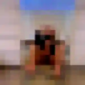 plan cul à Chessy : photo de Takha, 23 ans - sans engagement