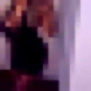 Esi, 26 ans, dispo pour plan cul à Chessy