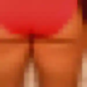 Photo de Naomie à Claira (28 ans) - plan cul discret