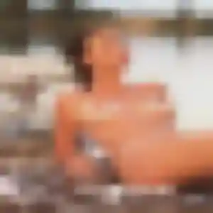 Séraphine, 34 ans, connectée à Claira pour une rencontre coquine