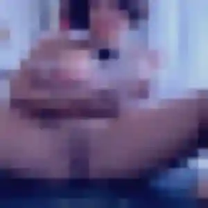 Esther, 36 ans, disponible à Clairefontaine-en-Yvelines pour un plan cul