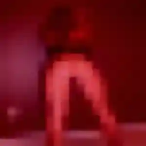Nyambura, 37 ans, connectée à Clarensac pour une rencontre coquine