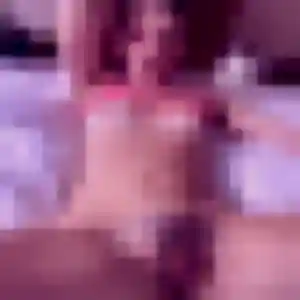 Belle Coralie, 44 ans à Claret - voir sa photo