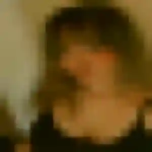 Sylvie, 33 ans, connectée à Clavette pour une rencontre coquine