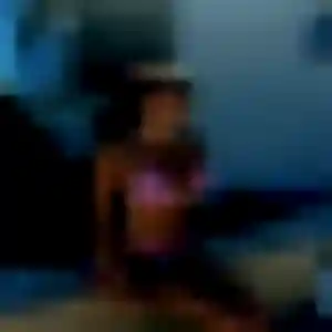 Ifeoma de Cognac-la-Forêt, 24 ans - plan cul sans prise de tête