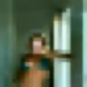 Merveille, 25 ans, connectée à Coignières pour une rencontre coquine