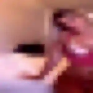 Contacte Laura, 22 ans à Collégien en privé