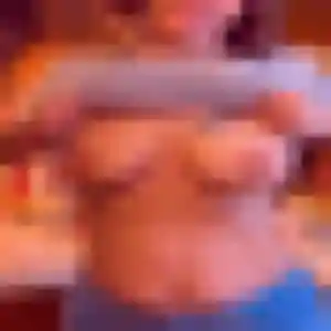 Charmante Chancelle, 36 ans à Combourg - voir sa photo