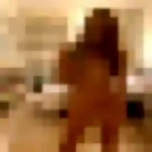 Uchenna, 43 ans, dispo pour plan cul à Compiègne