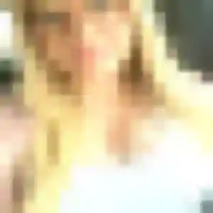 Gaëlle (22 ans) à Coudekerque-Branche propose un plan cul ce soir