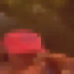Rejoins Khady, 23 ans à Coulogne en privé