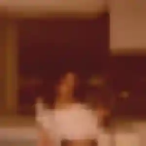 Jolie Yvette, 22 ans à Courbépine - la contacter