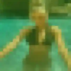 Contacte Lucinda, 32 ans à Courthézon gratuitement