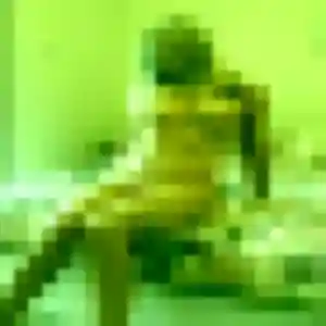 Amani, 35 ans, connectée à Crandelles pour une rencontre coquine