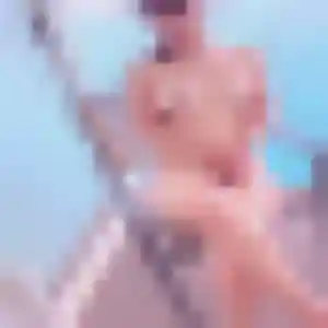 Photo de Stéphanie à Crosville-la-Vieille (29 ans) - plan cul gratuit