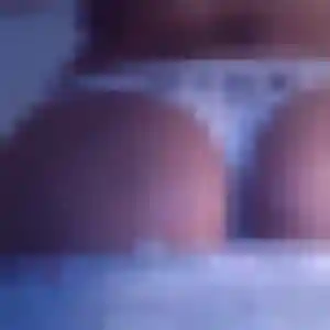 Titi, femme de 36 ans propose plan cul à Crozon