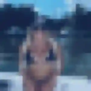 Sexy Élise, 28 ans à Cucuron - voir sa photo