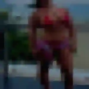 Photo de Naïma à Cuverville (43 ans) - plan cul anonyme