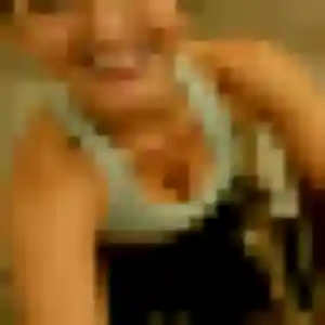 Malika (35 ans) à Domancy cherche un plan cul maintenant