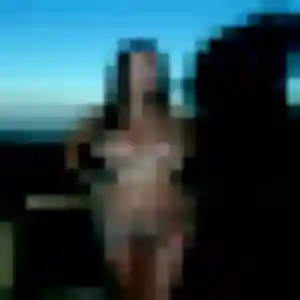 Déla, 40 ans, connectée à Doussay pour une rencontre coquine
