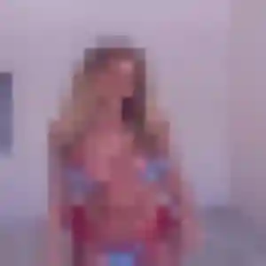 Uchenna, 39 ans, en ligne à Dracy-Saint-Loup pour une rencontre coquine