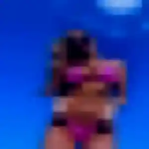 Leïla, fille de 23 ans propose plan cul à Échirolles