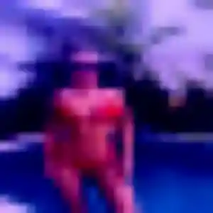 Photo de Adwoa à Embrun (38 ans) - plan cul anonyme