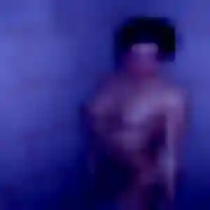 Photo de Solange à Épinac (22 ans) - plan cul anonyme