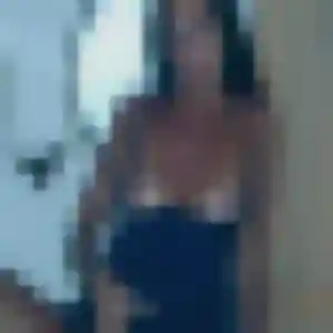Belle Esther, 25 ans à Eschentzwiller - voir sa photo
