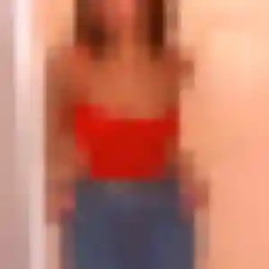 Héloïse, femme de 29 ans cherche plan cul à Espoey